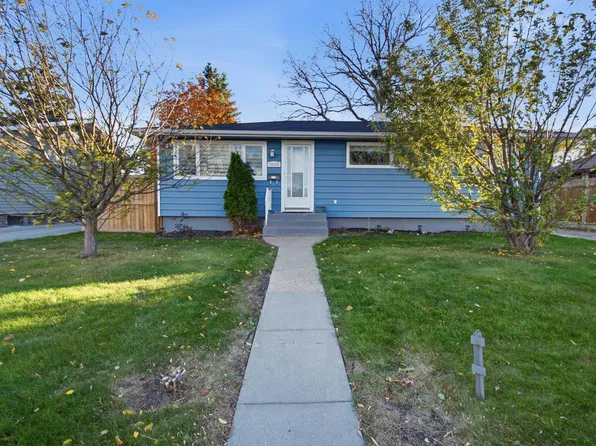 15933 95th Ave NW, Edmonton, AB T5P 0A3