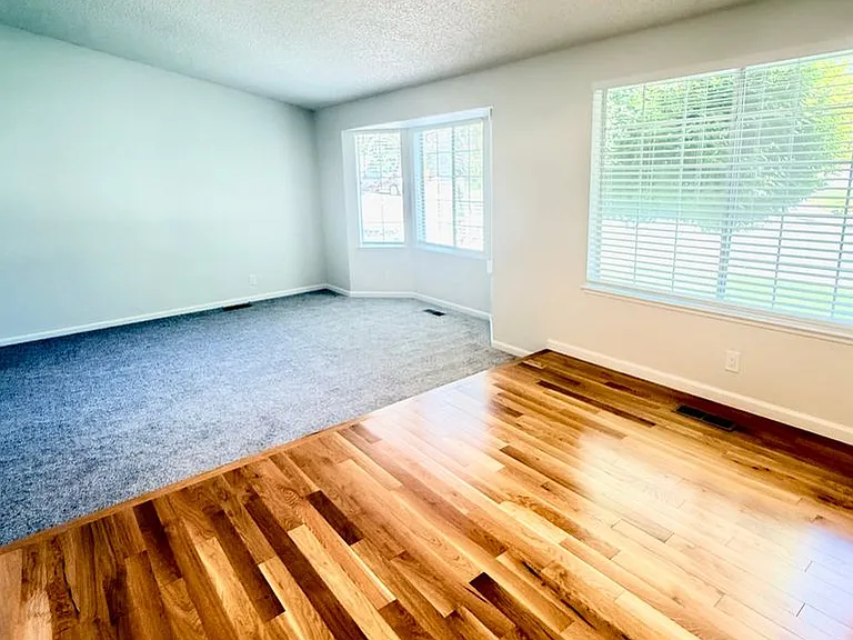 6920 Chesterfield Ln — Photo 5
