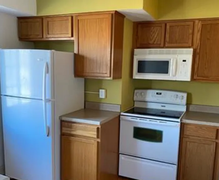 500 Grandview Ct #522 — Photo 7