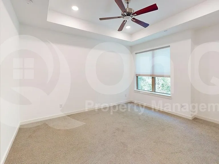 416 Harmon Dr — Photo 10