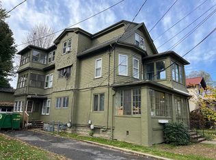 21 Leslie St, Chicopee, MA 01013