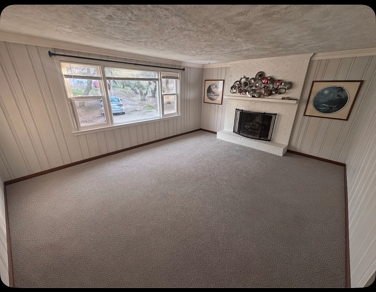 3 bed, $1,850 — Photo 2