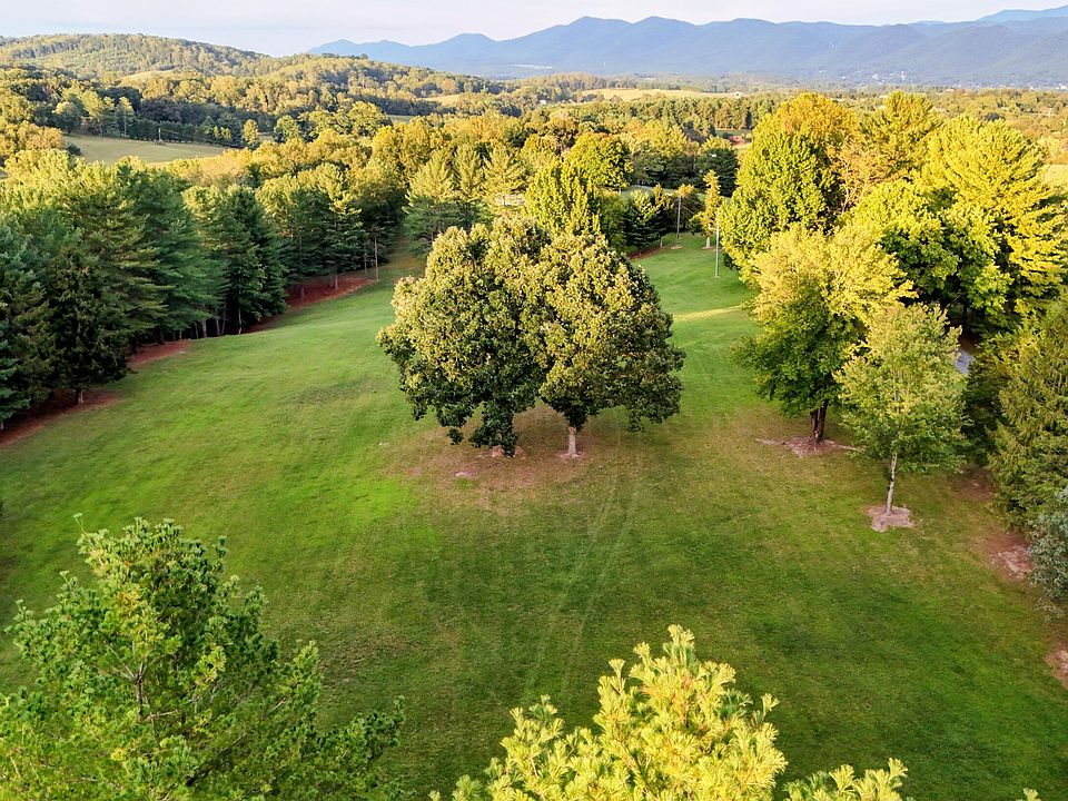 1st image of Reese Ridge Ln