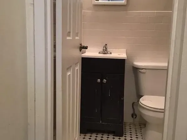 155 East 30th Street image 8 of 10