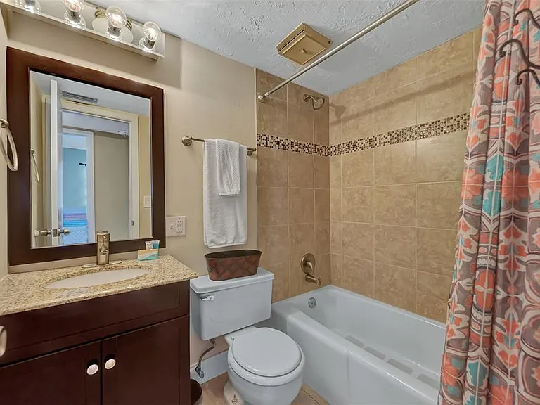 116 Vista Hermosa Cir #210C — Photo 28