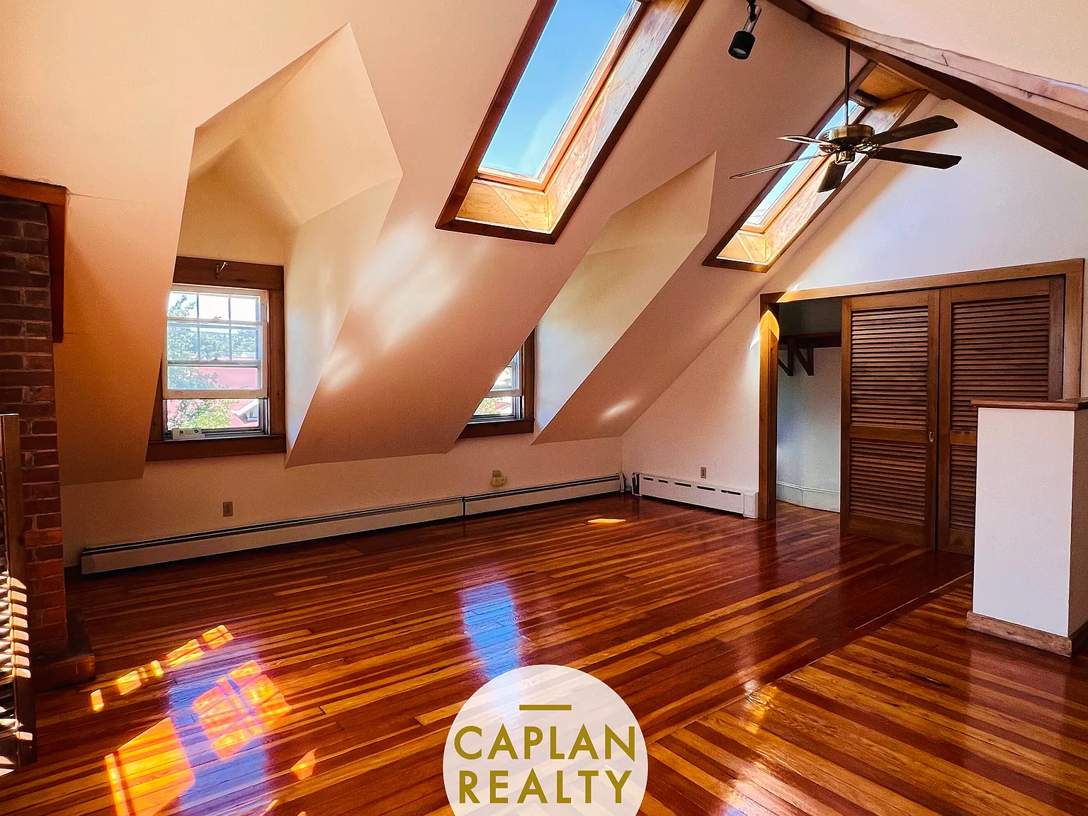 2 bed, $2,295 — Photo 2