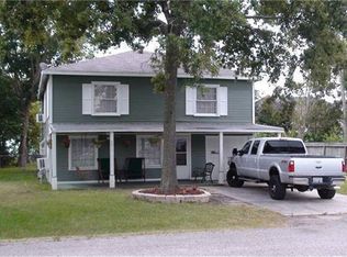 4911 Oleander St, Seabrook, TX 77586