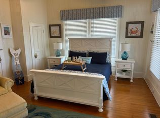 2300 Bridges St, Morehead City, NC 28557