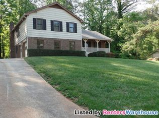 852 Wakehurst Pl, Stone Mountain, GA 30083