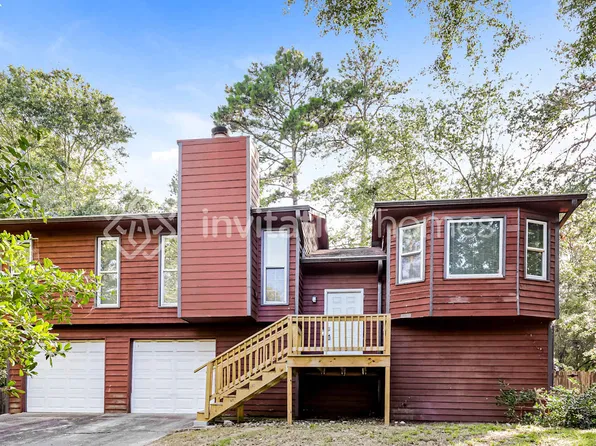 2653 Laurel View Dr, Snellville, GA 30039
