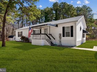 14 Skyline Dr, Sicklerville, NJ 08081