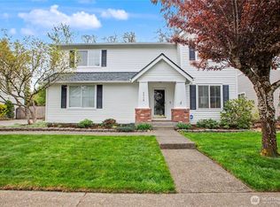 2219 Forrest St, Dupont, WA 98327