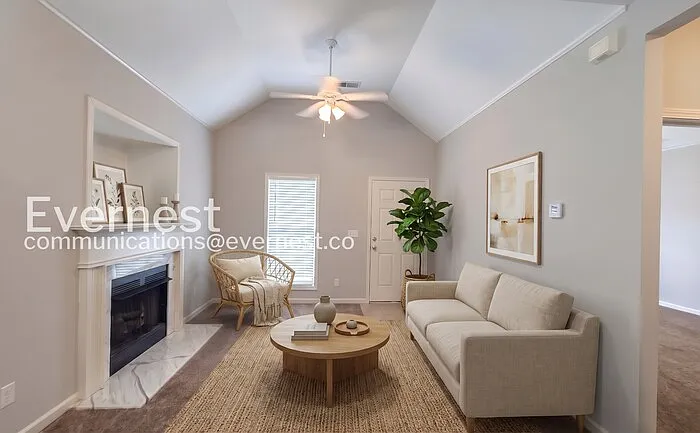 3 bed, 3.0 bath, 1491 sqft, $1,545 — Photo 2