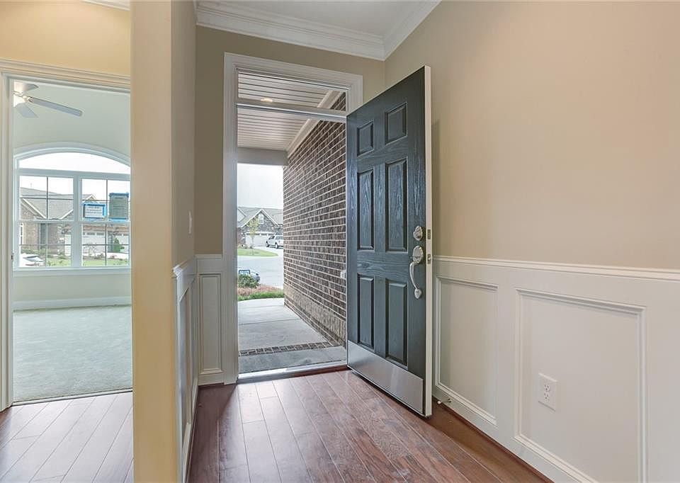 258 Dunvegan Ln Burlington, NC Zillow