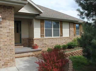 285 Remington Rd, Clever, MO 65631