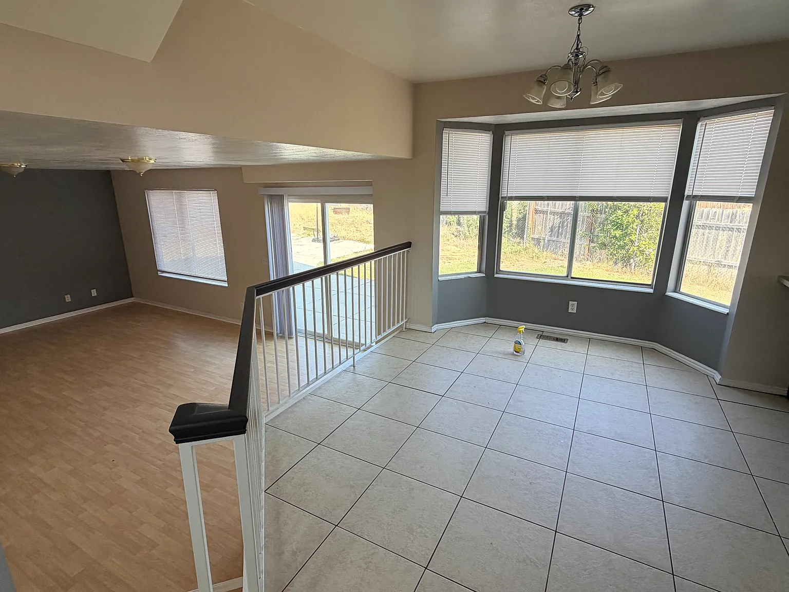 4 bed, 2.5 bath, 2884 sqft, $2,800 — Photo 3