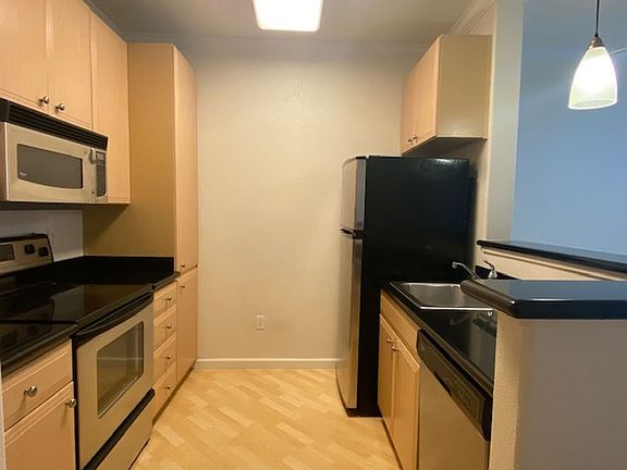 3rd image of 801 S Winchester Blvd APT 6205