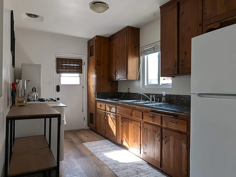 4813 Mansfield St — Photo 4
