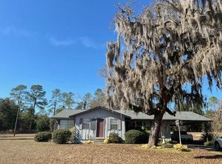 7880 NE 15th St, Trenton, FL 32693