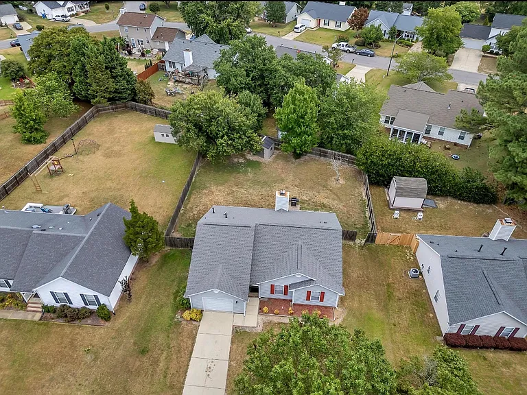 1801 Balfour Downs Cir — Photo 24