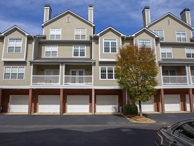 6111 Woodland Ln, Alpharetta, GA, 30009