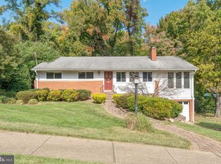 1502 Wake Forest Dr, Alexandria, VA 22307