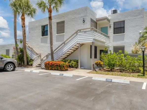 224 Lakewood Dr, Bradenton, FL 34210