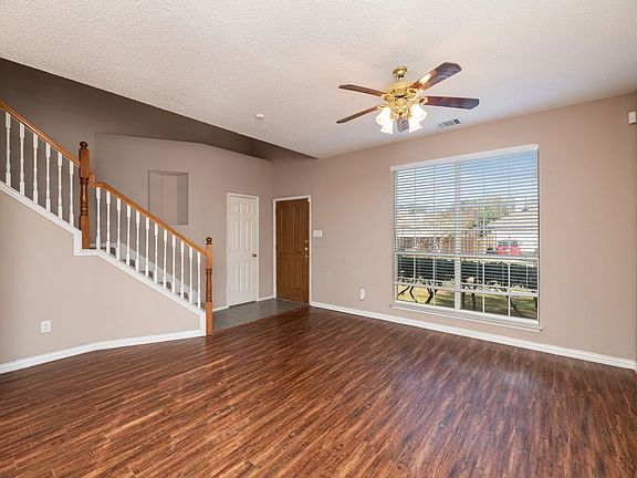5th image of 3225 Cornflower Dr