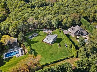 700 Edge Of Woods Rd, Water Mill, NY 11976