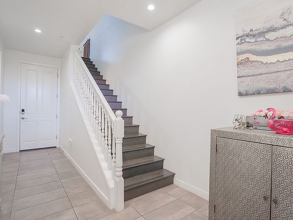 5th image of 4438 N 27th St #4