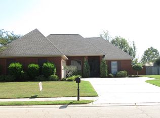 120 Bainbridge Xing, Canton, MS 39046