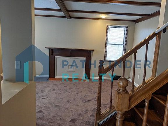 2nd image of 356 Castlewood Ave