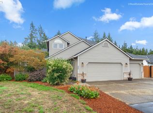 650 NE Chehalem Dr, Newberg, OR 97132