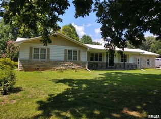 415 Bynum Rd, Ozark, IL 62972