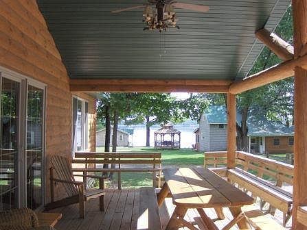 2nd image of 5124 Beechwood Dr