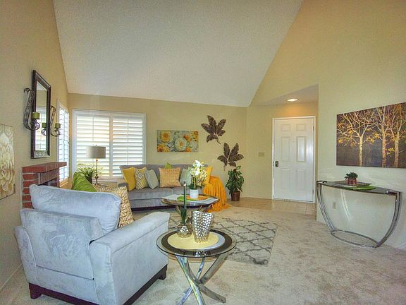 5th image of 500 Glenmoor Cir
