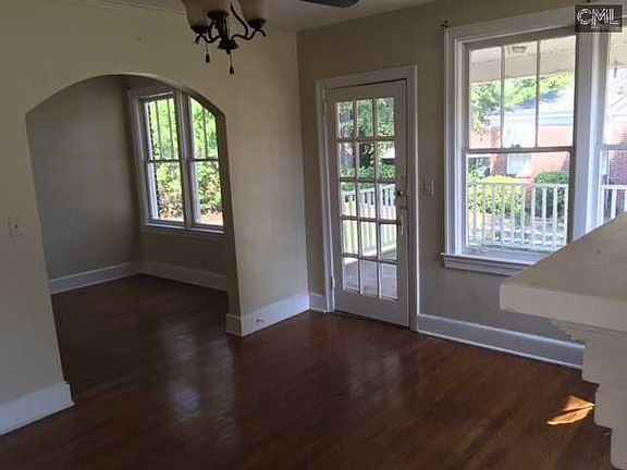 2nd image of 3909 Rosewood Dr
