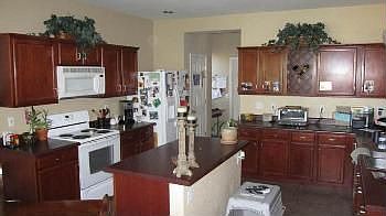 3rd image of 6930 S Pearl Dr