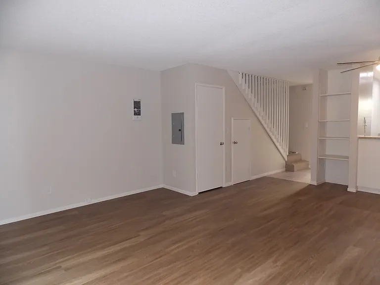 2155 Felspar St — Photo 6