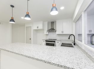 7115 Falling Waters Dr, Spring, TX 77379