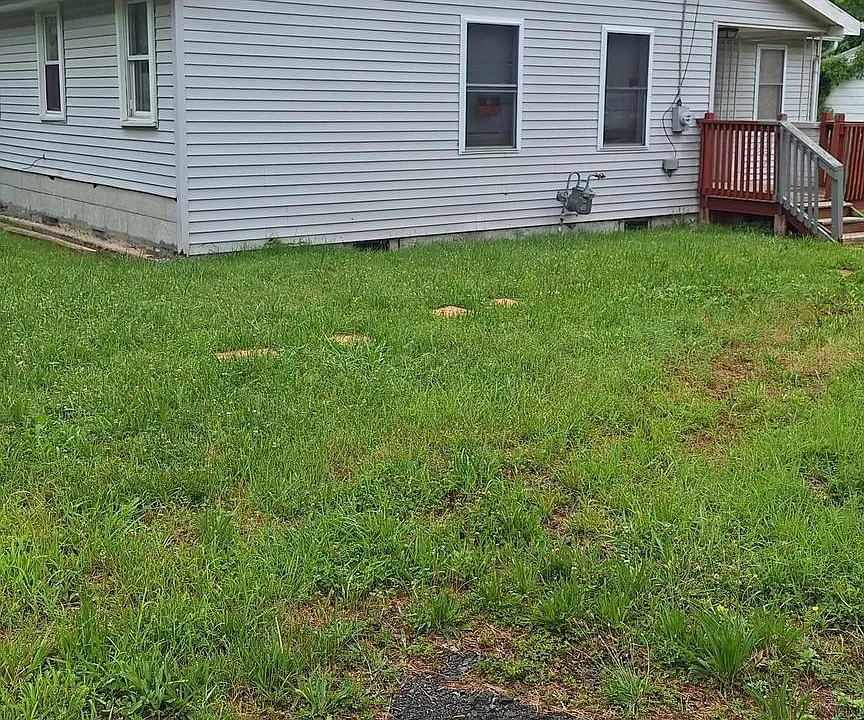 2 W Park Ave #B