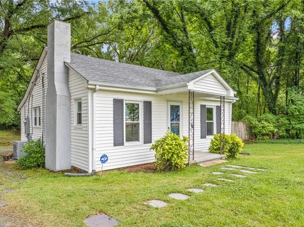 4015 Pleasant Garden Rd, Greensboro, NC 27406