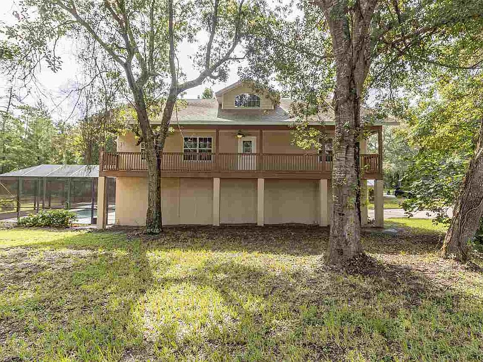 1st image of 908 Delcie Dr