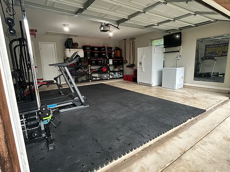 1008 N Bishop St — Photo 25