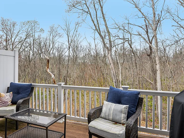 1306 Hawk Hollow Dr — Photo 34