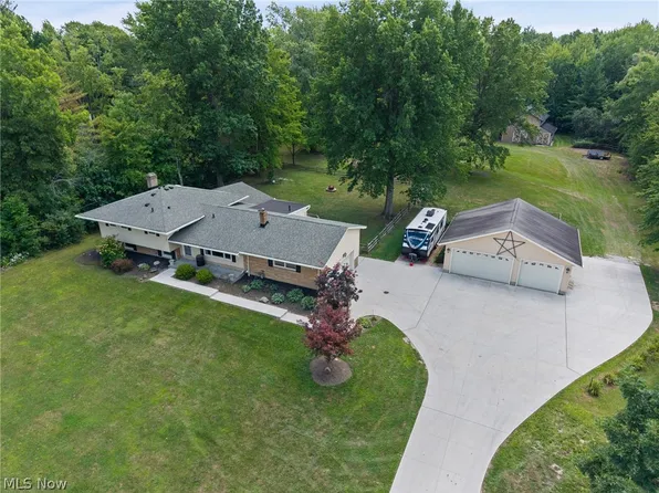 4330 Boston Rd, Brecksville, OH 44141