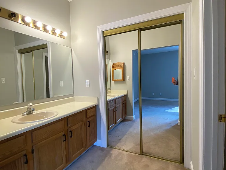 5310 Cotton Bay Dr W — Photo 10