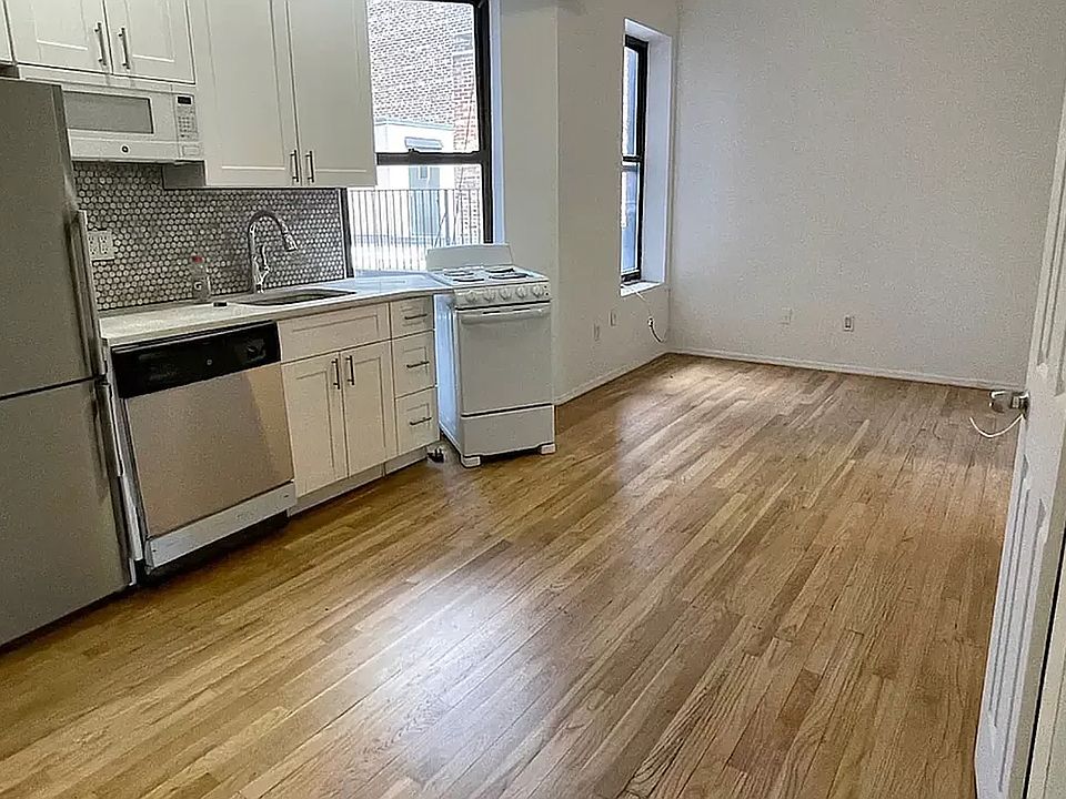 1st image of 262 W 24th St APT 4C