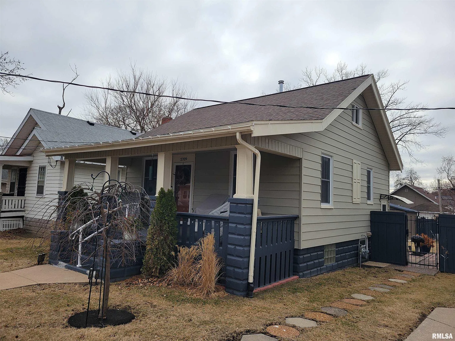 2709 N Springdale Ave photo 1