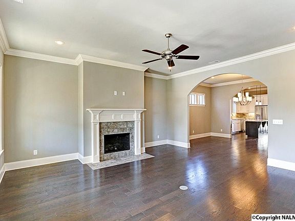 3rd image of 40 Hillcrest Ave NW